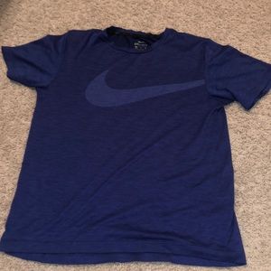 Nike dry fit Tshirt